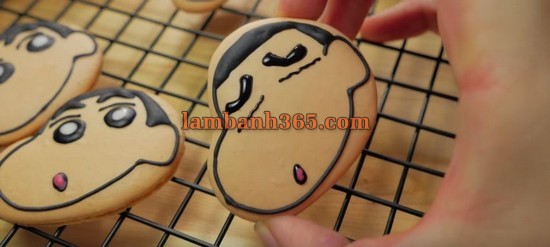 Cách làm bánh Macaron Shin bút chì