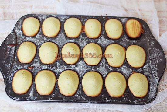 Cách làm bánh ngọt con sò Madeleines ngộ nghĩnh