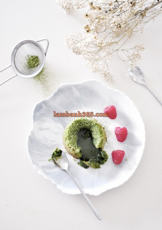 Cách làm bánh matcha lava cake đẳng cấp nhà hàng