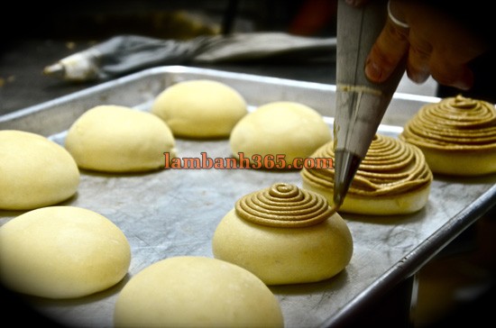 Cách làm bánh mì Pappa Roti hương cà phê ngay tại nhà !