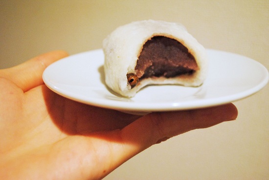 Cách làm bánh Mochi với nhân đậu đỏ