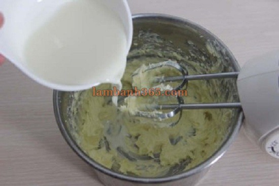 Cách làm bánh mousse cầu vồng cực dễ tại nhà