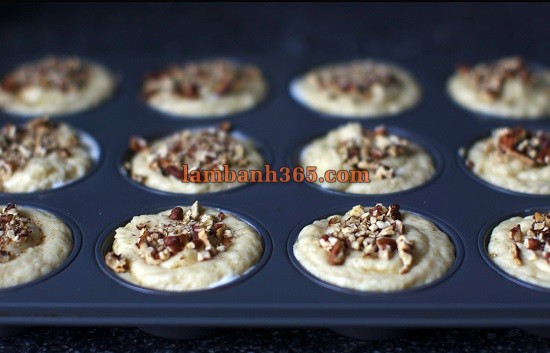 Cách làm bánh muffin nhân phô mai ricotta thơm lựng