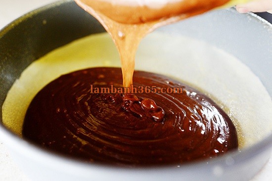 Cách làm Bánh nutella chocolate dâu tây