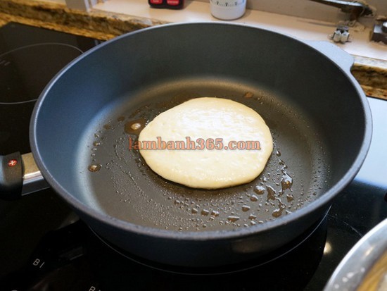 Cách làm bánh pancake táo thơm ngon