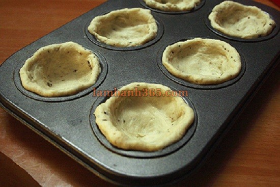 Cách làm pizza cupcake thơm ngon