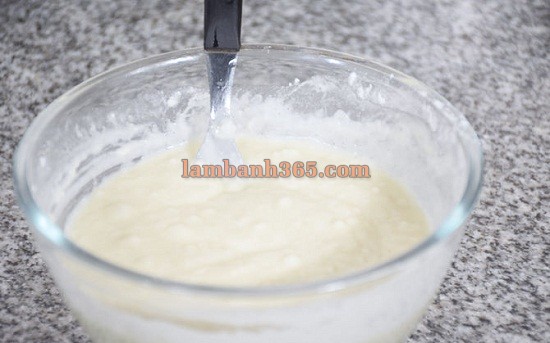 Cách làm bánh pudding chanh siêu nhanh bằng lò vi sóng