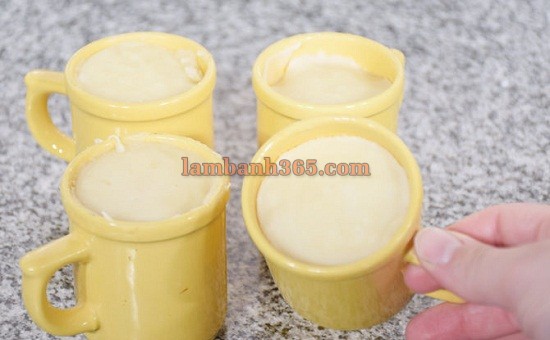 Cách làm bánh pudding chanh siêu nhanh bằng lò vi sóng