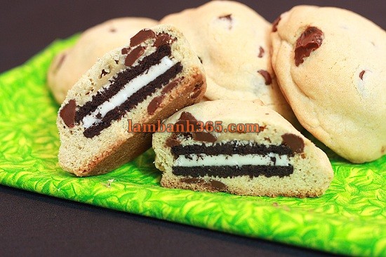 Cách làm bánh quy nhân bánh Oreo độc đáo