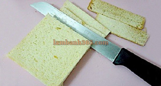 Cách làm bánh sandwich cuộn cho bữa sáng