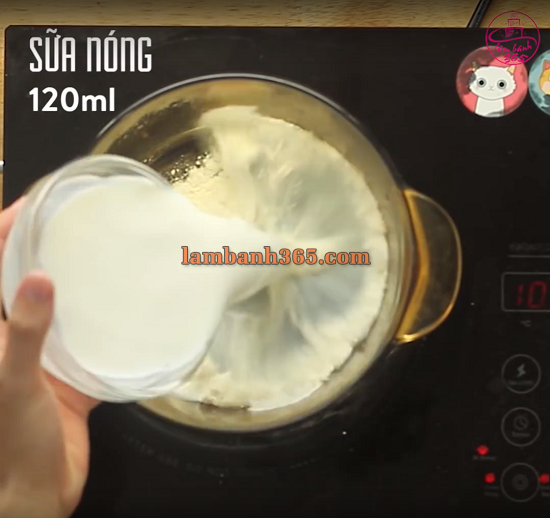 Cách làm bánh Souffle vani ngon như ngoài tiệm