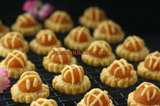 Cách làm bánh tart mứt dứa cuốn hút