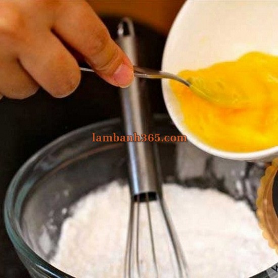 Cách làm bánh Trung thu dẻo nhân custard