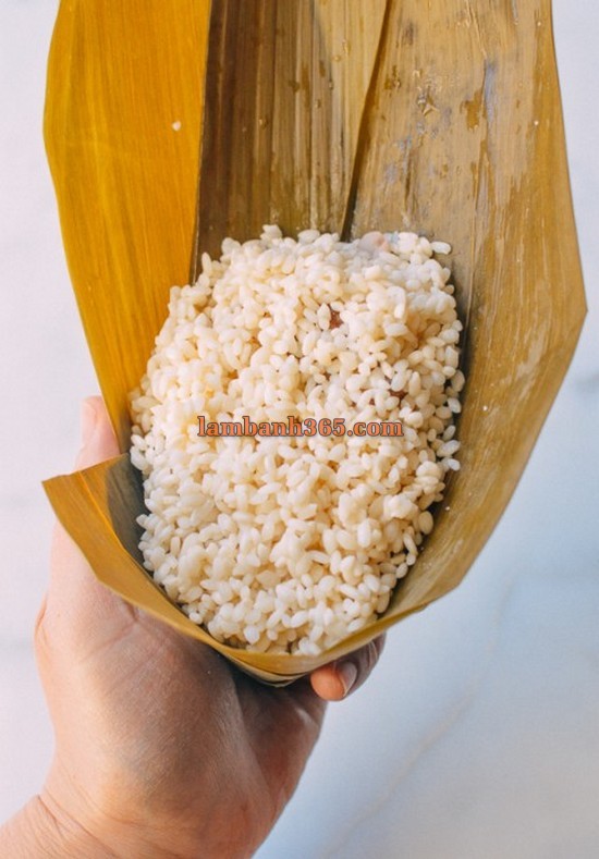 Cách làm bánh Zongzi lạ miệng