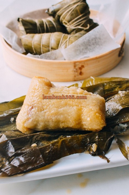 Cách làm bánh Zongzi lạ miệng