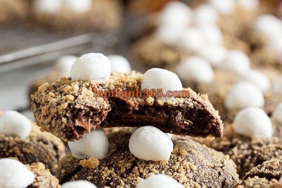 Cách làm cookie Smores phủ kẹo dẻo ngọt ngào !