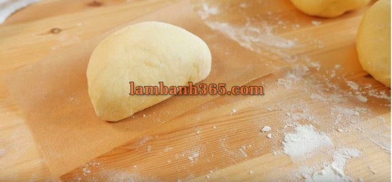 Cách làm Cream Bun bằng chảo chống dính