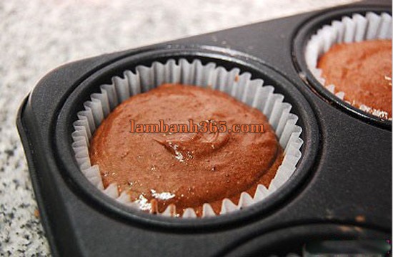 Cách làm cupcake sô cô la chuối có một không hai!