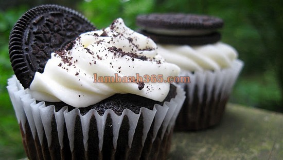 cach-lam-cupcake-tu-banh-oreo