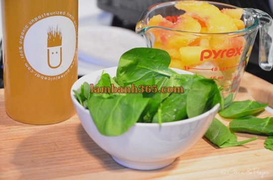 Cách làm Detox Smoothie thanh lọc cơ thể