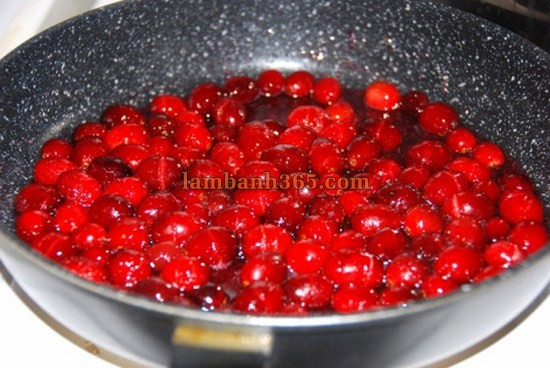 Cách làm mứt Cranberry chua ngọt tuyệt ngon