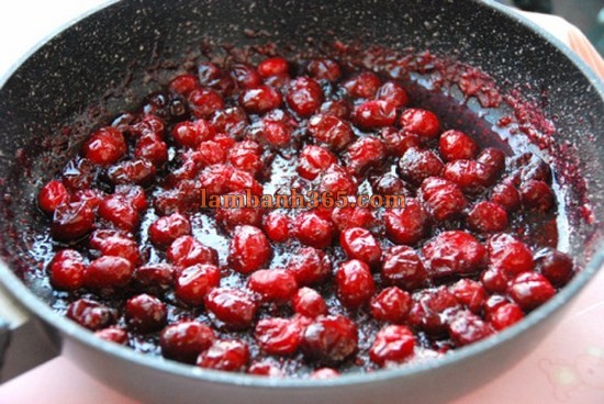 Cách làm mứt Cranberry chua ngọt tuyệt ngon