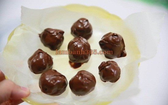 Cách làm oreo chocolate truffle tuyệt ngon