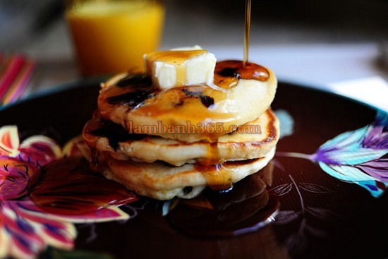 Cách làm pancake chanh và việt quất