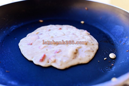 Cách làm pancake dâu tây ngon miệng