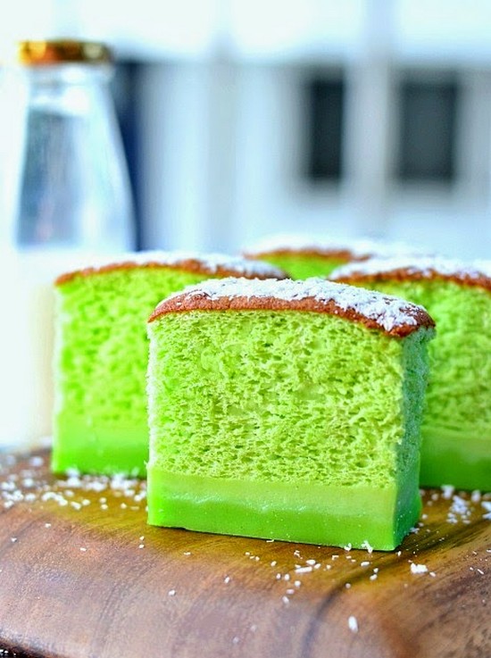 Cách làm Pandan Magic Custard Cake