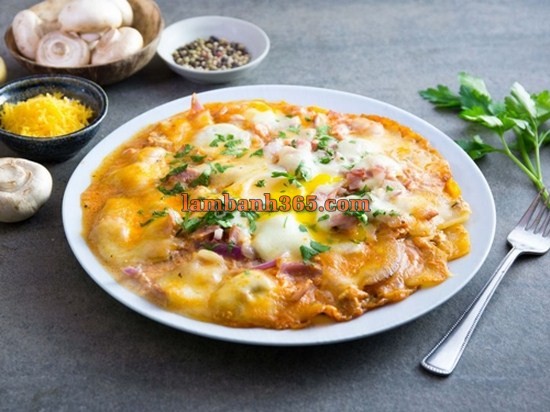 Cách làm pizza thịt nấm không cần lò nướng