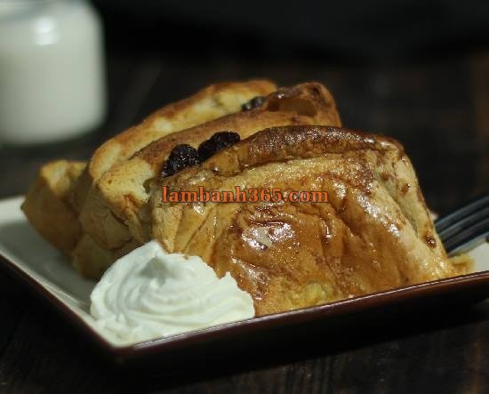 Cách làm Pudding Bread