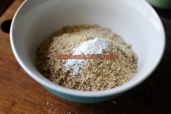 Cách làm bánh muffin chuối hạnh nhân siêu hấp dẫn