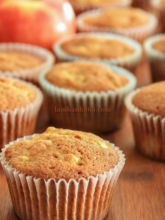 Cách làm bánh muffin chuối nhân táo hay ho