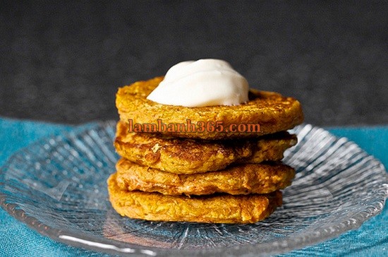 Cách làm bánh pancake cà rốt tốt cho sức khỏe