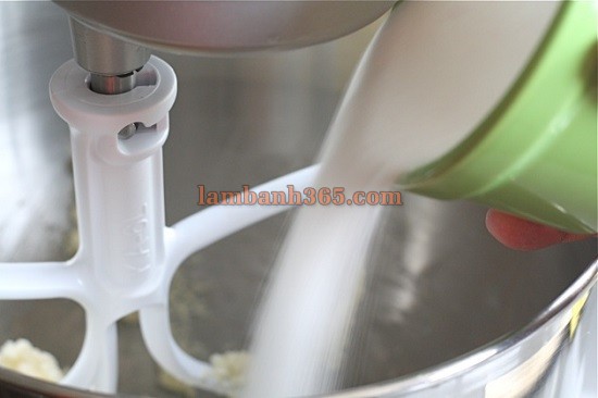 Cách làm bánh quy cheesecake Oreo giòn rụm