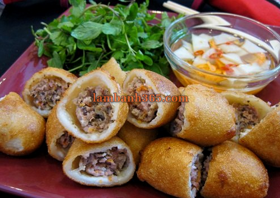 Cách làm bánh rán nhân thịt siêu hấp dẫn