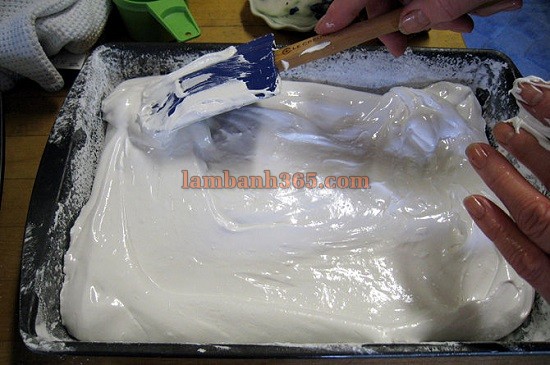 Cách làm kẹo dẻo marshmallow mềm mịn như bông
