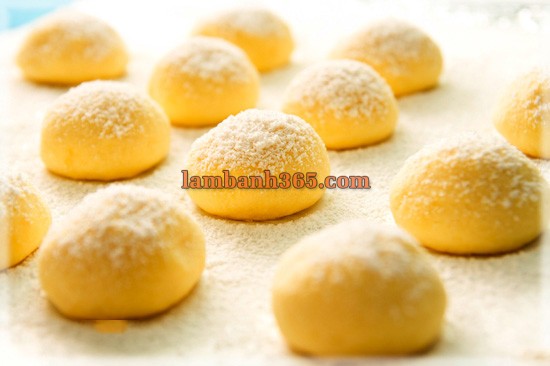 Cách làm cookie hương bơ ngọt dịu tan ngay trong miệng !