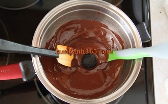 Cách làm chocolate truffle từ bánh oreo đơn giản mà cực ngon