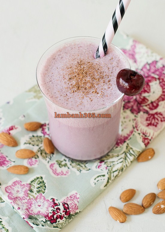 Học pha chế smoothie cherry nhanh trong tích tắc