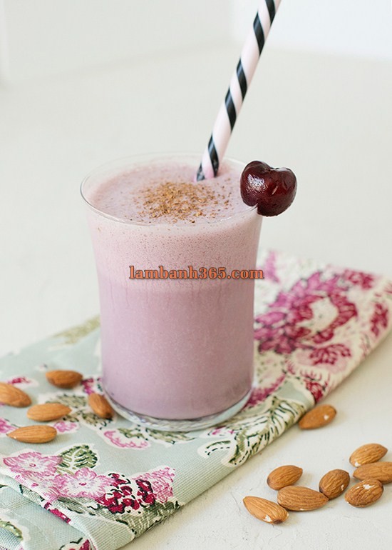 Học pha chế smoothie cherry nhanh trong tích tắc