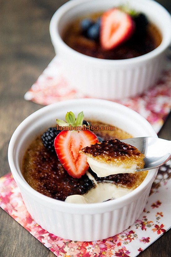 Làm Creme Brulee vị trà xanh ngon tuyệt cú mèo