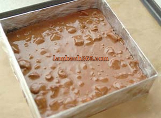 Làm kẹo chocolate hạnh nhân homemade ngọt lịm