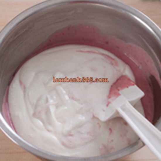 Làm mousse cherry phô mai ngọt ngào nhìn là thích, ăn là mê