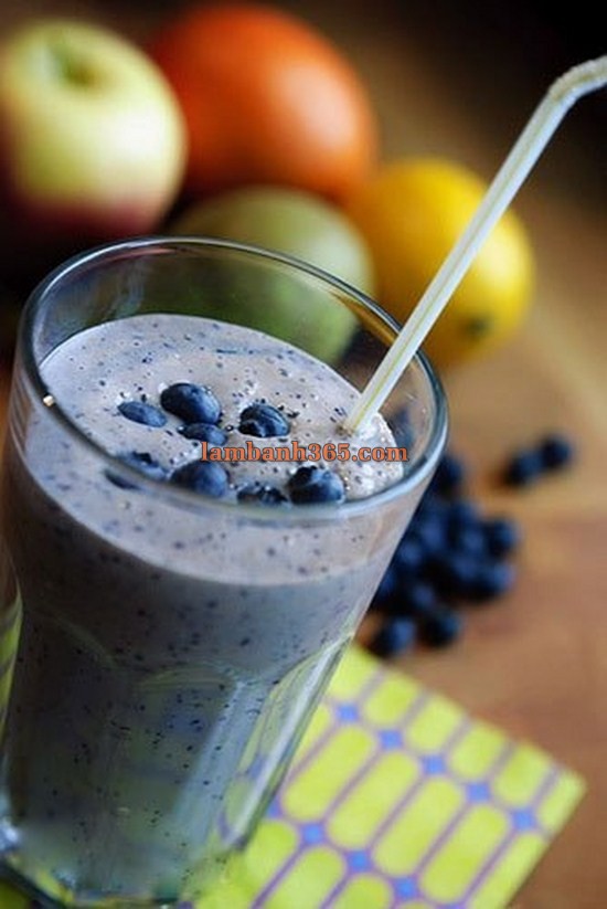 Làm Smoothie việt quất ngon không thể chối từ