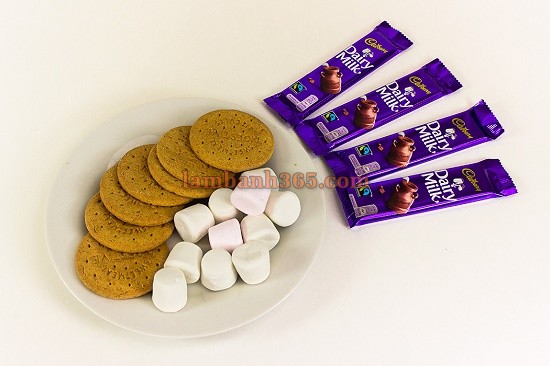 Cách làm bánh S’more không cần lò nướng