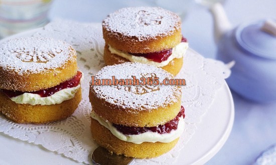 Cách làm sponge cake Victoria mini ai cũng mê ly