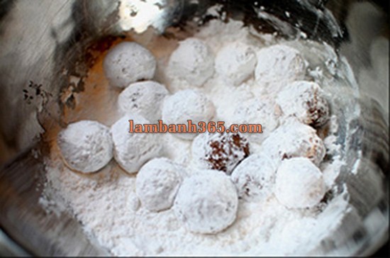 Tự tay làm bánh cookies tuyết xinh xắn, tuyệt ngon