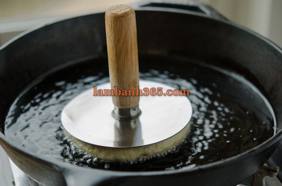 Tự tay làm bánh Hotteok homemade đúng kiểu Hàn Quốc